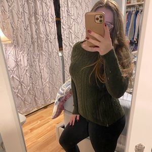 American Eagle sweater